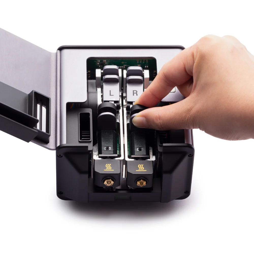 Hot End for Dual Extrusion Module - Image 3